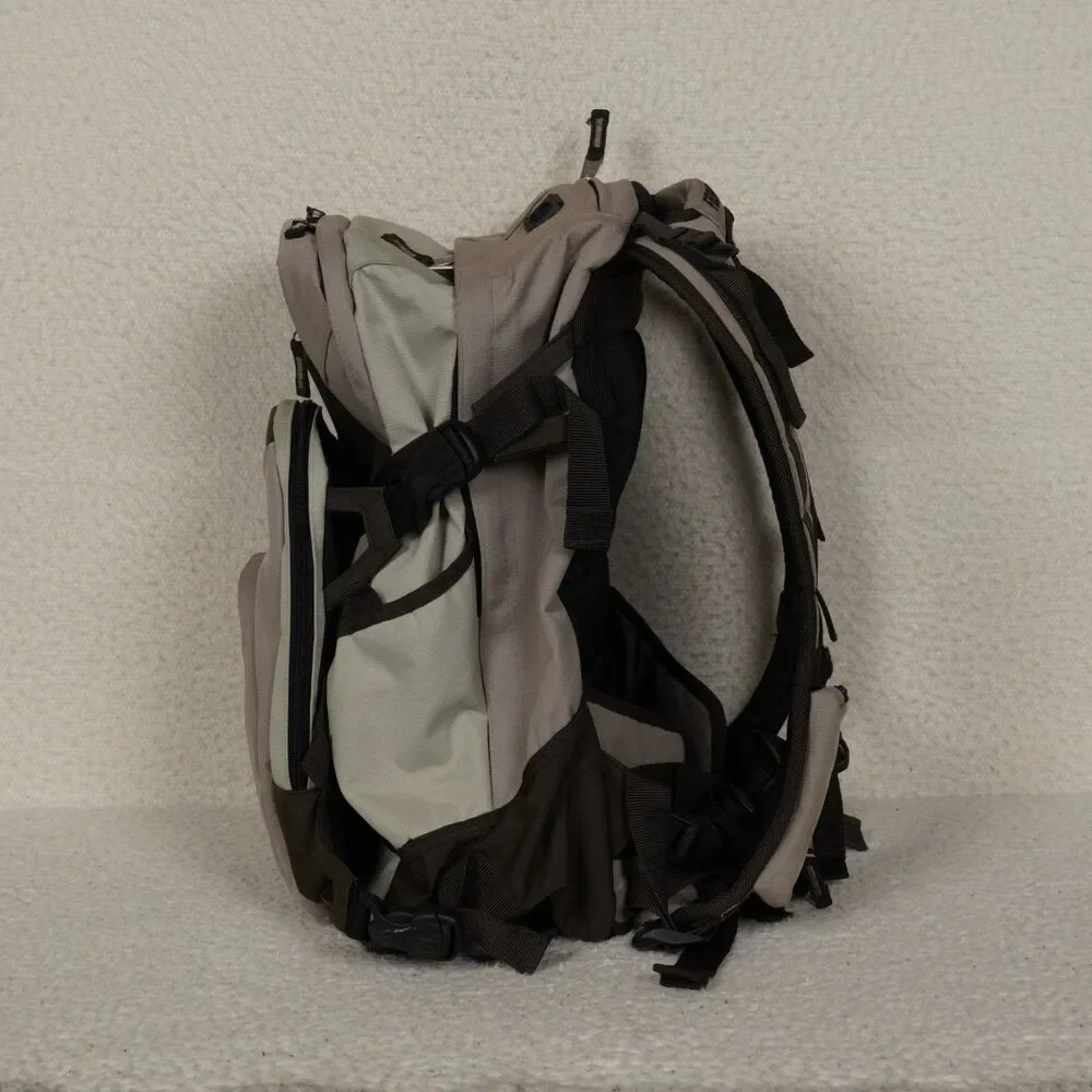Fox Racing Utility Backpack Green Gray Skate Snowboard Removable Pouch Pockets